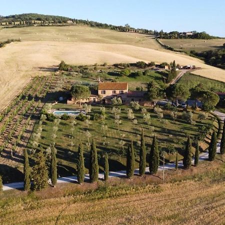Agriturismo Santa Maria 皮恩扎 外观 照片