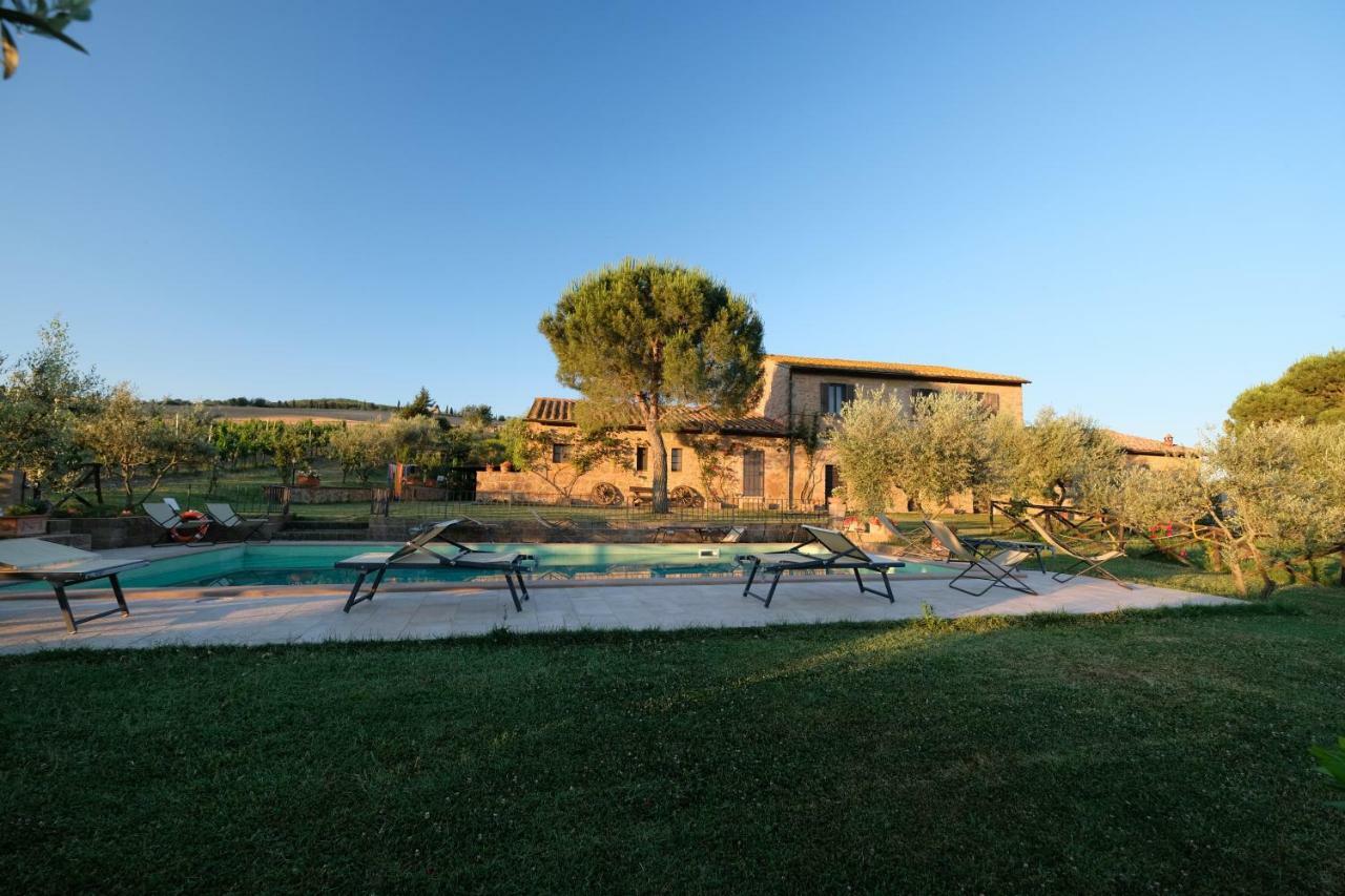 Agriturismo Santa Maria 皮恩扎 外观 照片